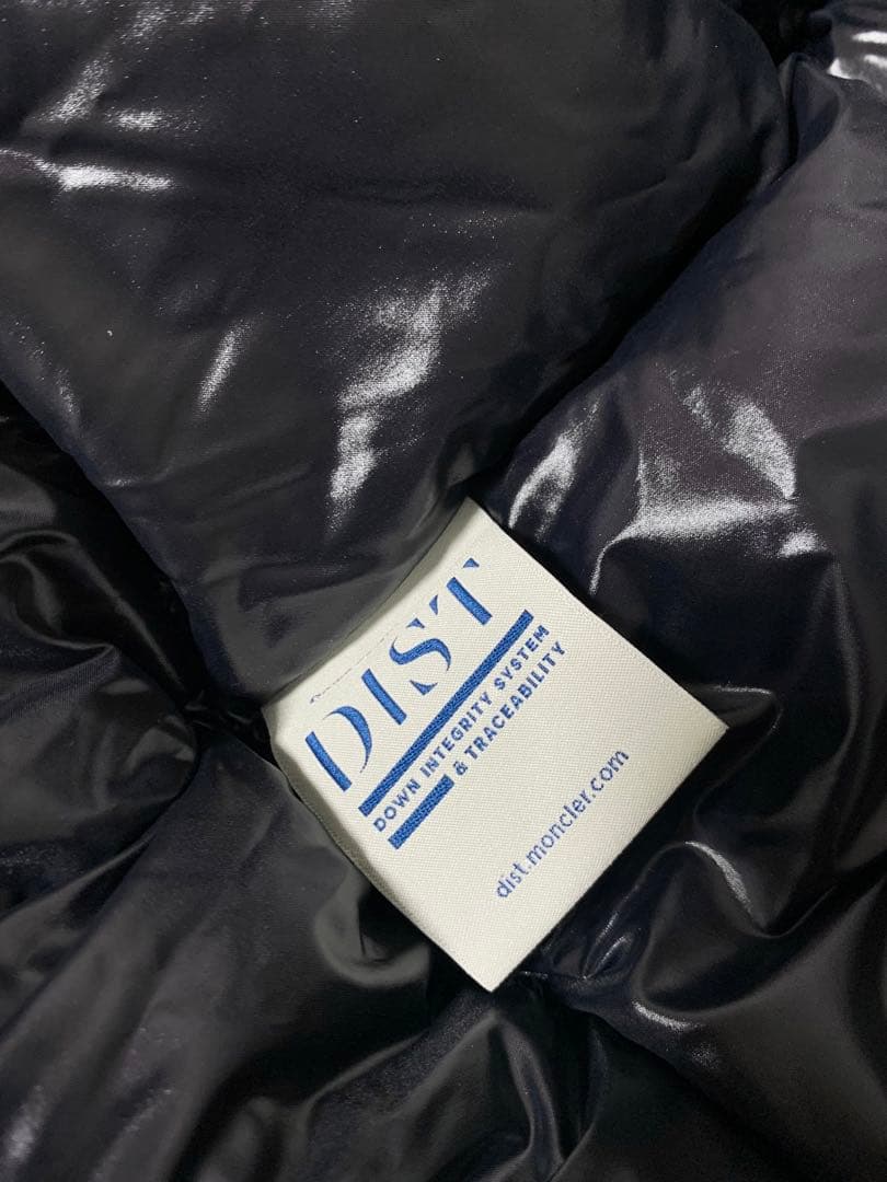 【極美品】即完売品✨MONCLER GENIUSライン✨ダウンジャケット