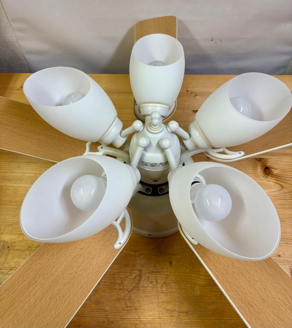 Odelic WF444 シーリングファン