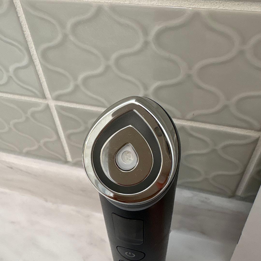 AGE-R BOOSTER PRO 美顔器