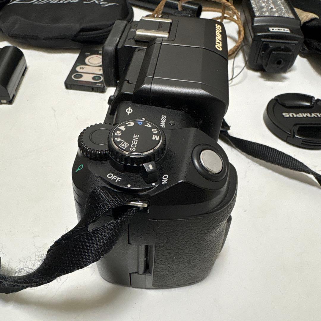 t*k様 OLYMPUS オリンパス E-300 デジタル一眼レフカメラ レンズ