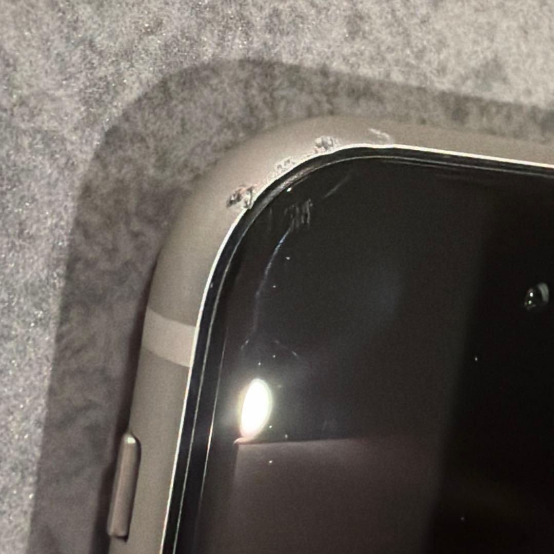 南*読様 iPhone SE3 第3世代 本体 スターライト 256GB SIM