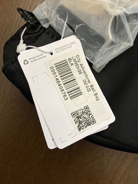 新品！ルルレモン　シティーアドベンチャー　ベルトバッグ