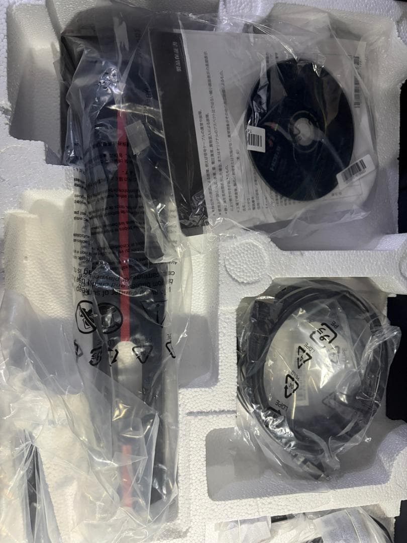 田中志音 AOC ゲーミング モニター C24G1