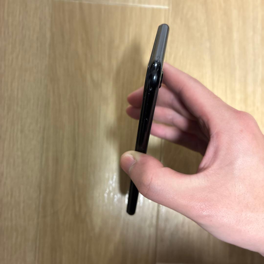 iPhone SE2 SIMフリー バッテリー100%