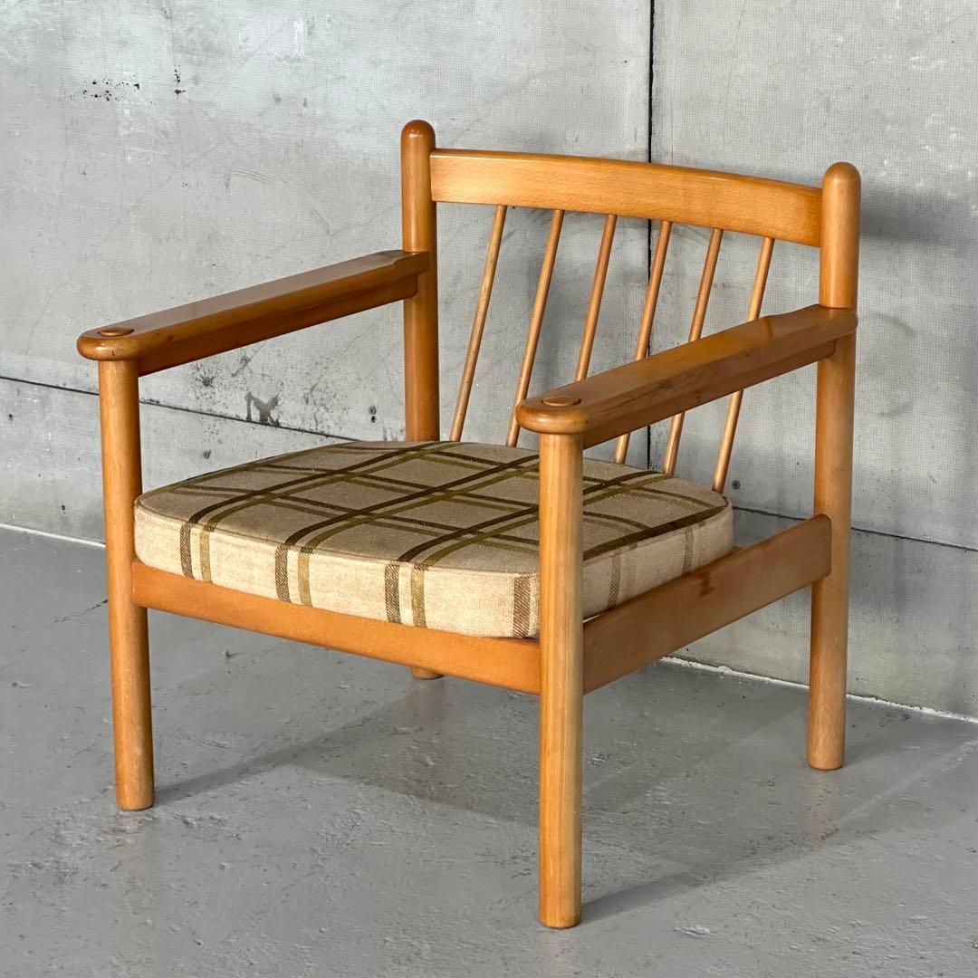 ✿昭和レトロ✿ カリモク ヴィンテージ木製チェア クラシック 布座面チェア②