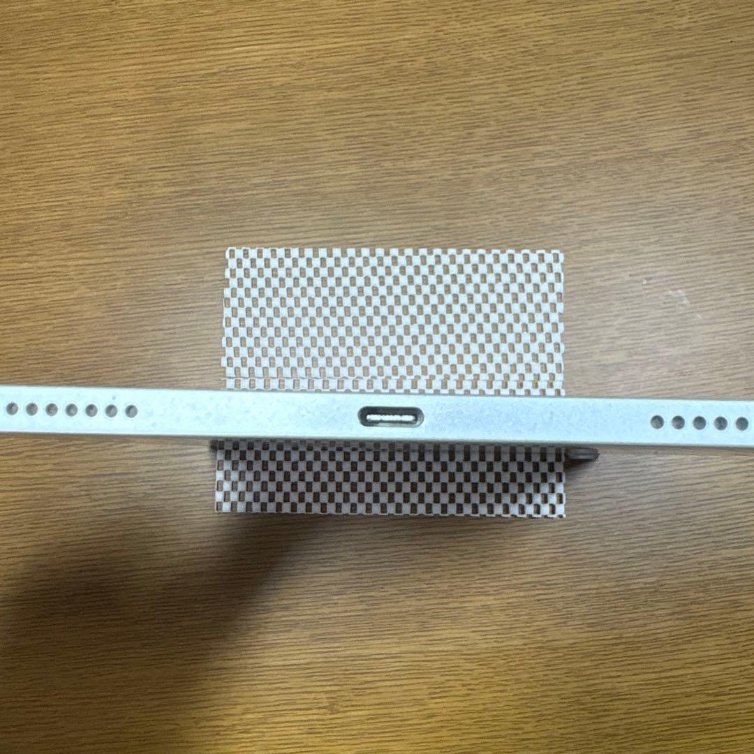 iPad Air 4 第4世代 256GB WiFiモデル シルバー