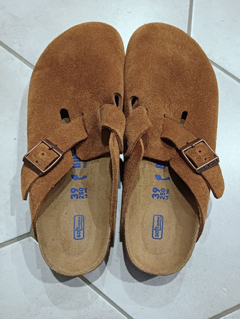 まこさま専用。ビルケンシュトックボストン 39ナロー