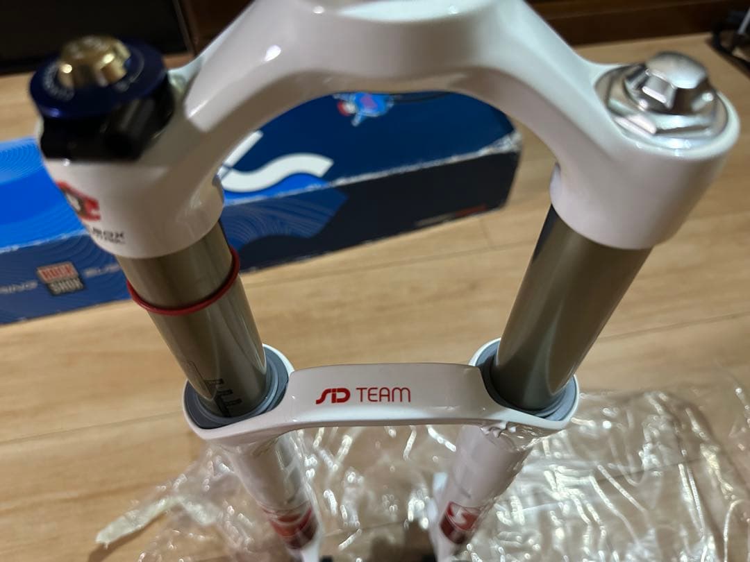 【新品未使用】ROCK SHOX SID TEAM サスペンション 26インチ