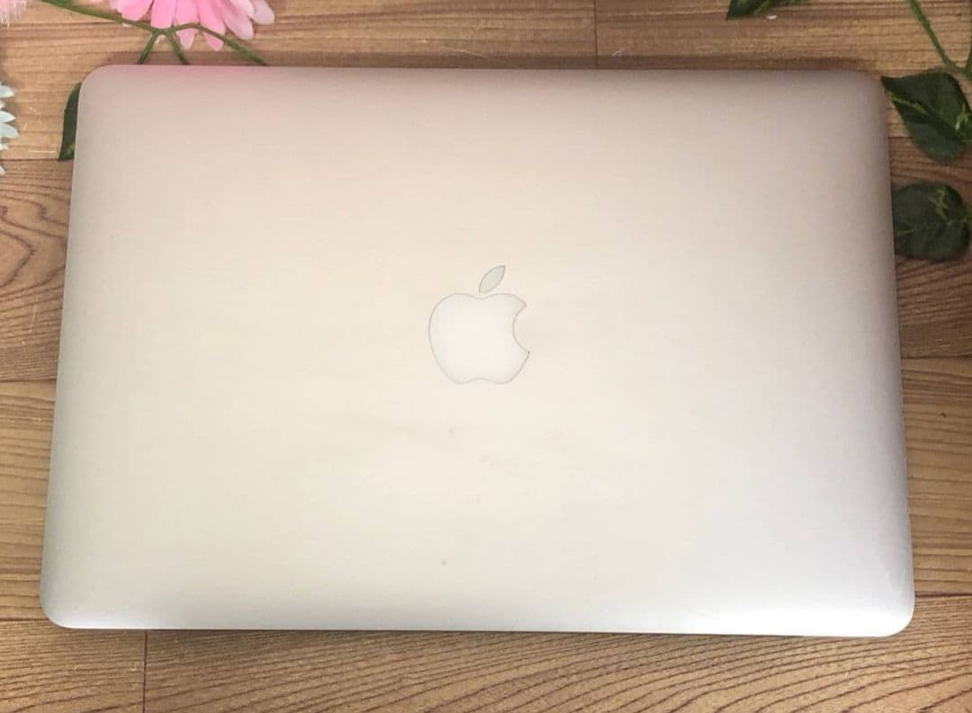 ★美品★ MacBook Pro 13.3 (i7/16G/SSD512純正)