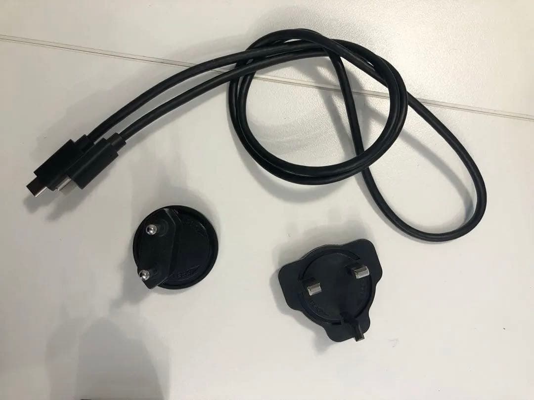 BenQ デジタル プロジェクター GV1