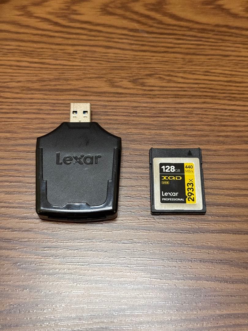 【ゼオゼオ】Lexar 2933x 128GB XQD カード