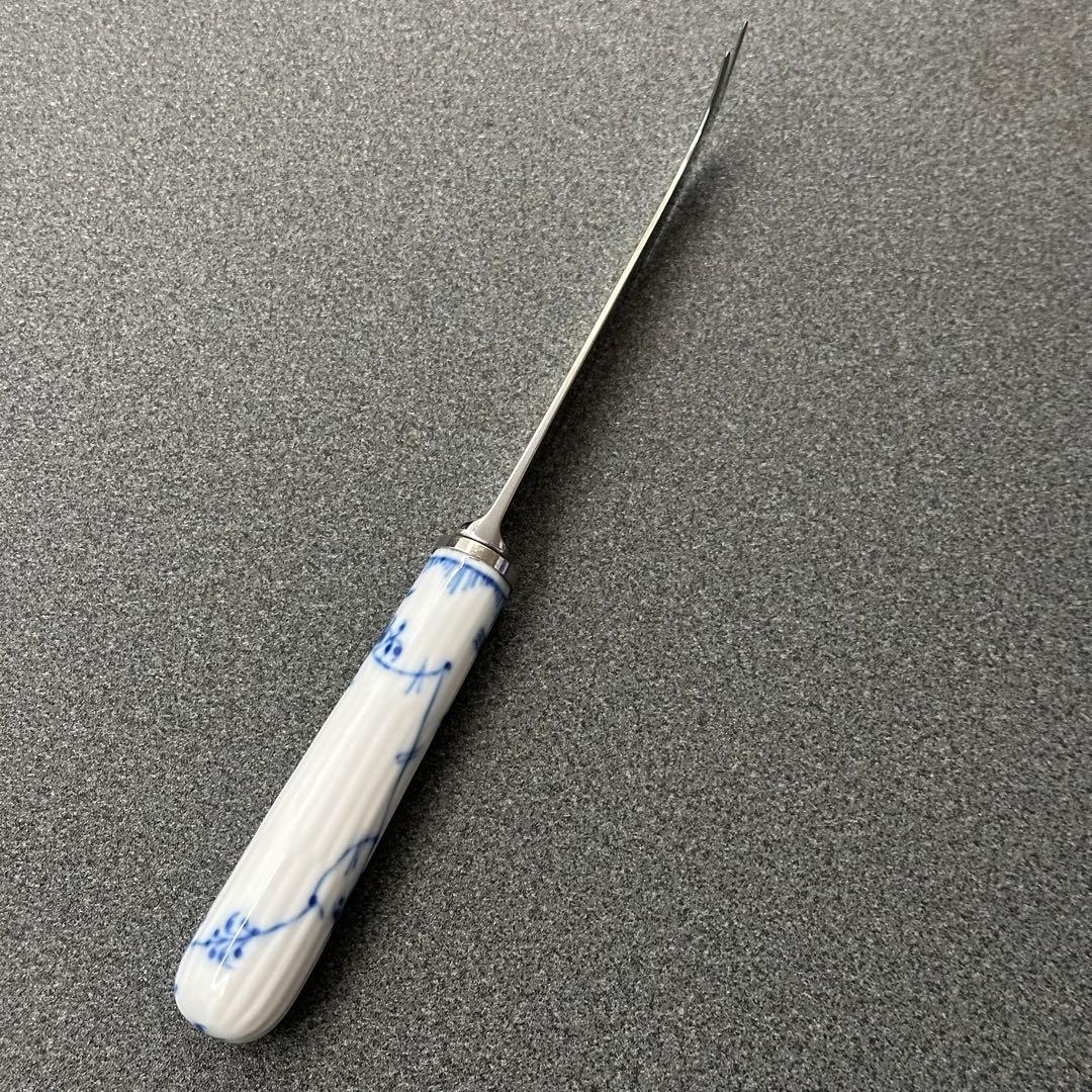 【稀少品】ロイヤルコペンハーゲン(ブルーフルーテッド)チーズナイフ