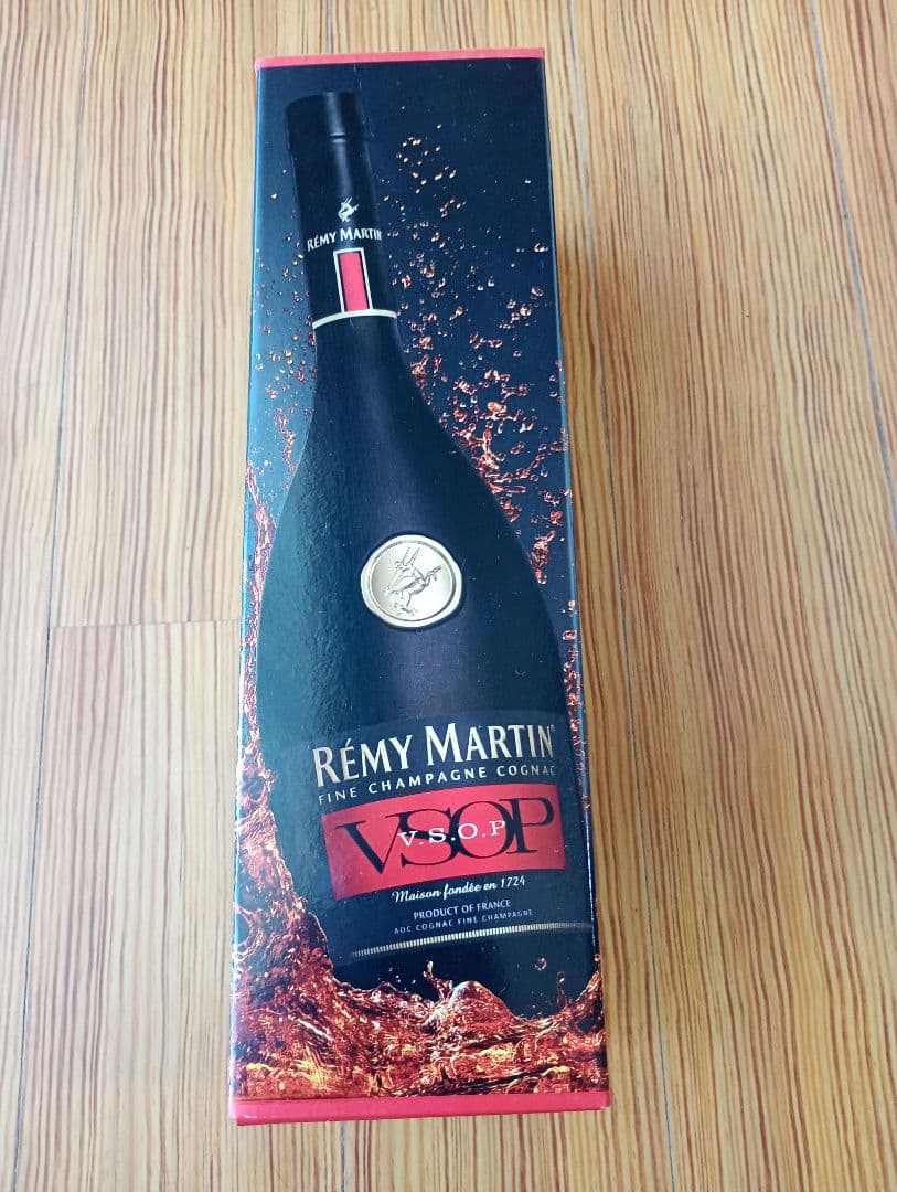 Nikka Black 8 、EARLYTIMES、VSOP 3本セット