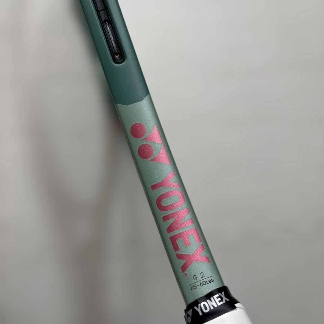 美品 YONEX ヨネックス パーセプト104 グリップ2