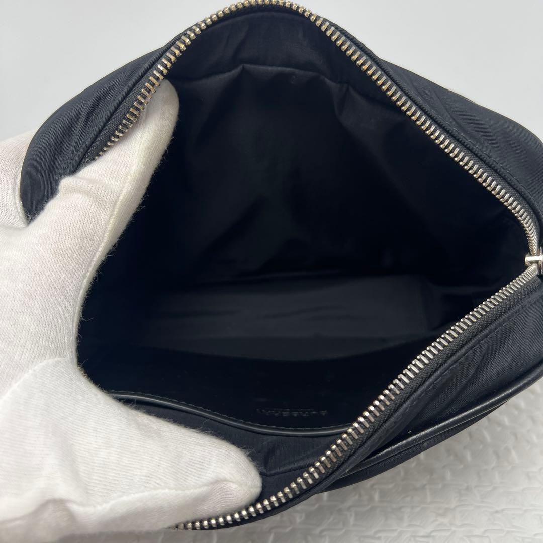 ✨極美品✨BURBERRY バーバリー　ボディバッグ　パディバッグ　ショルダー