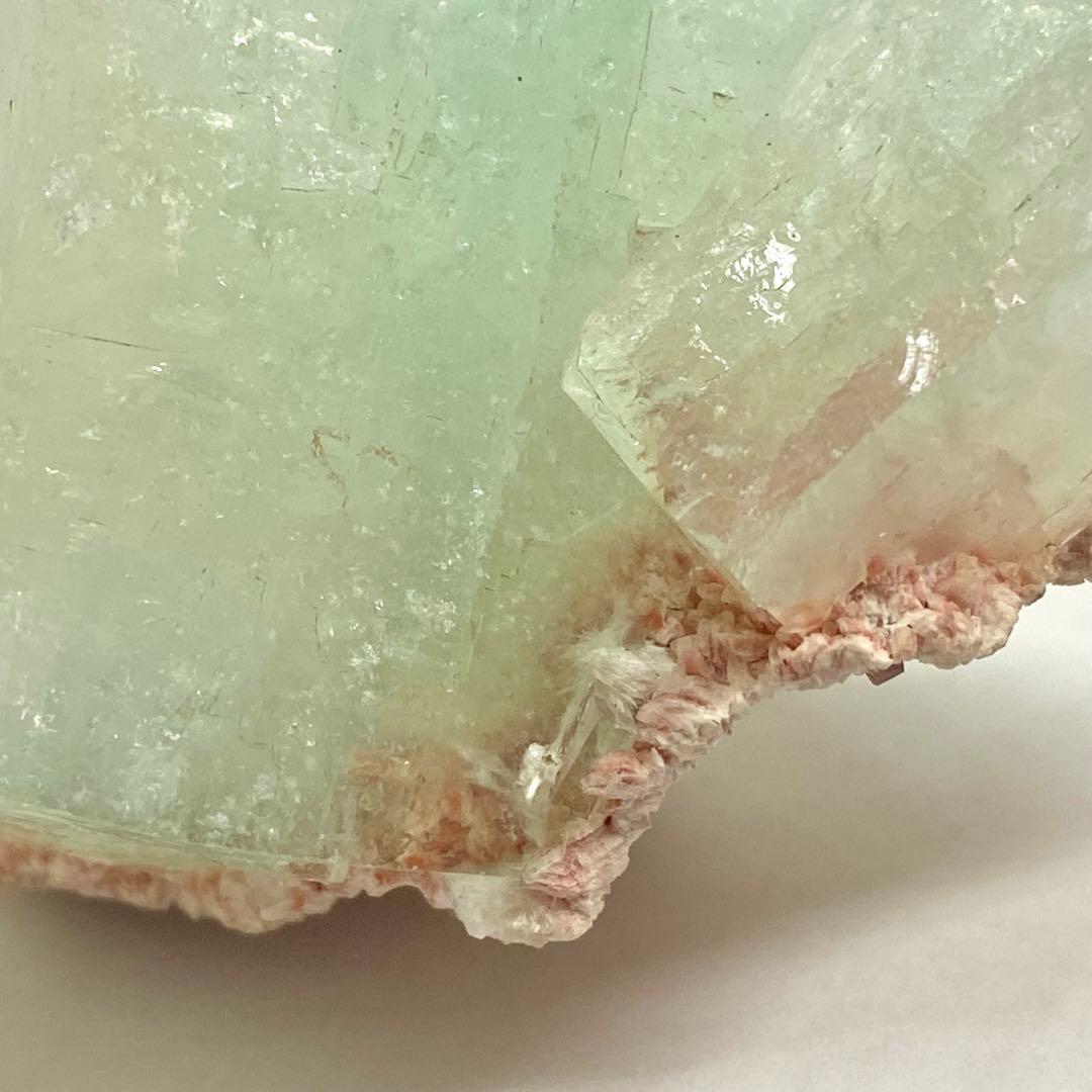 グリーンアポフィライト　魚眼石　鉱物標本　原石鉱石　天然石ストーン