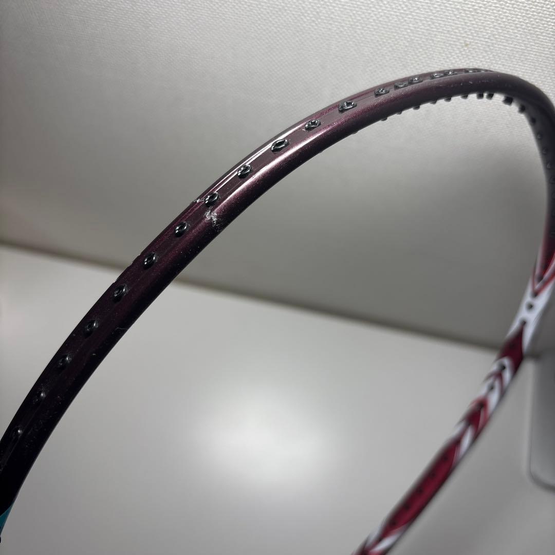 バドミントンラケット （ASTROX100ZZ）