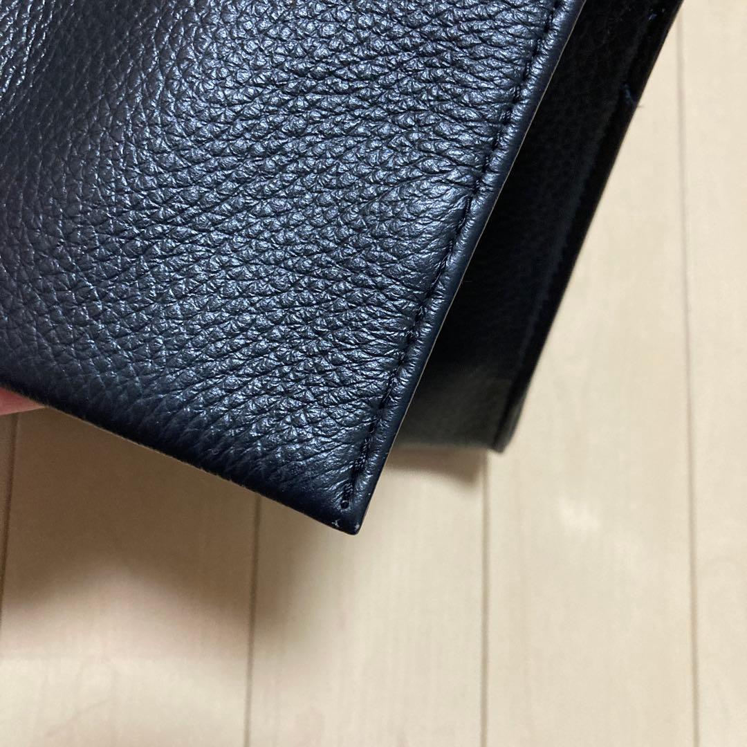 ⭐︎なみ様⭐︎イアパピヨネ　ワイドテープ黒 レザーボディバッグ