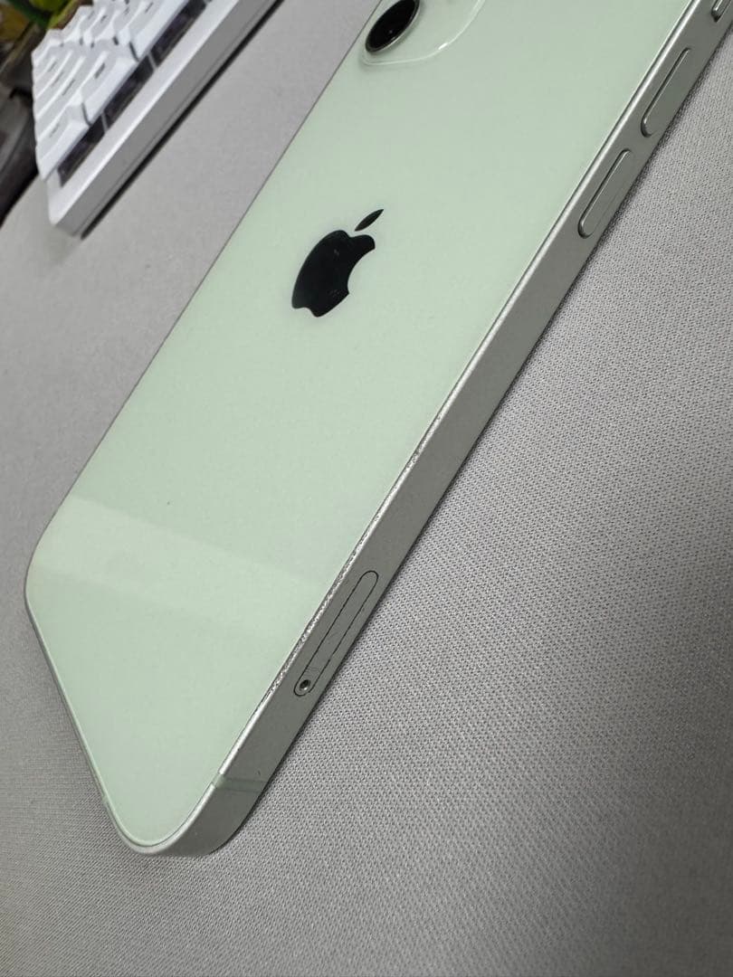 iPhone 12グリーン 本体 海外版