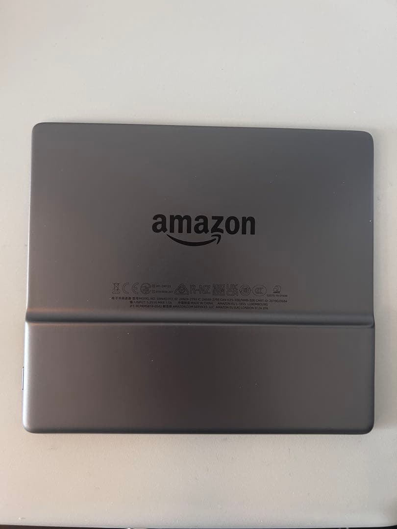 Amazon Kindle Oasis 7インチ 本体　32GB