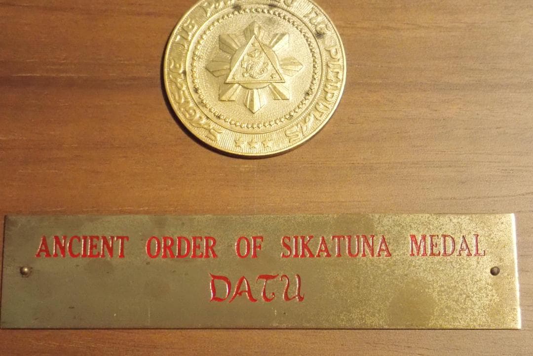 勲章フィリッピン シカツナ