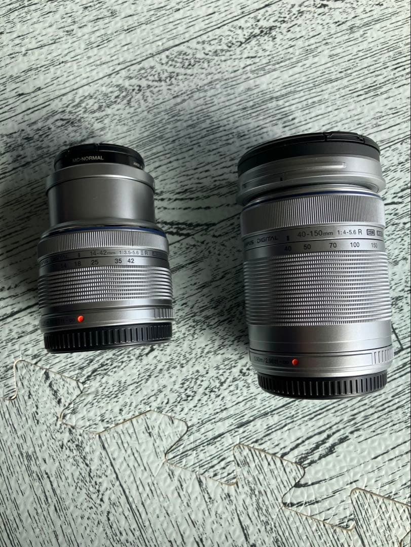 OLYMPUS E-PL6 ミラーレス一眼 ホワイト ストラップ付き