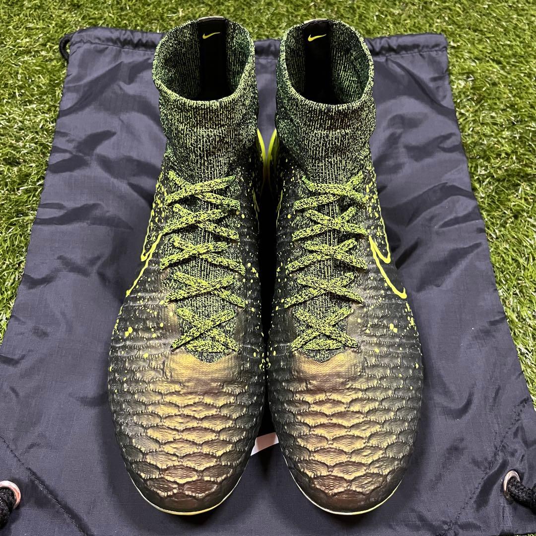 シューズ NIKE Magista Obra FG 26cm