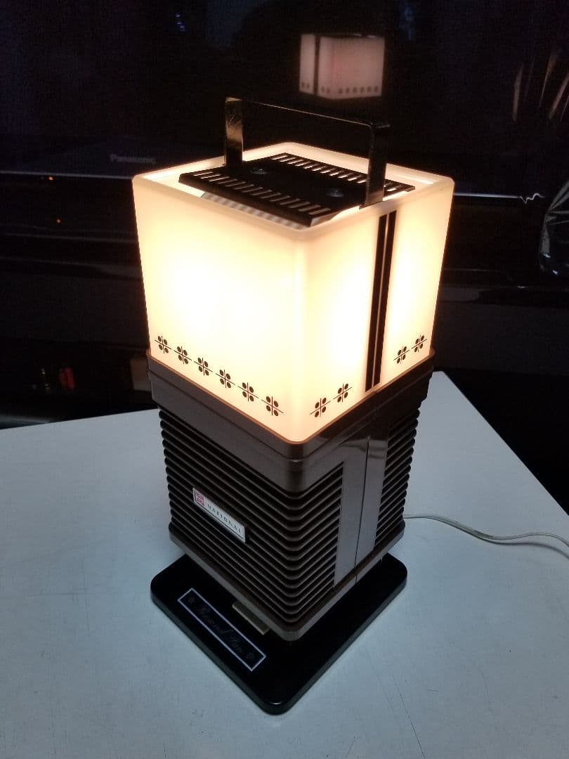 希少　モデル　ナショナル　F-10LA 照明付　扇風機 パーソナルファン