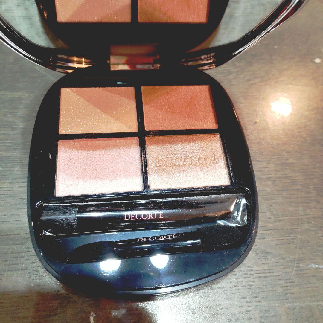 コスメデコルテ　アイシャドウ(10)&ネイル(12)
