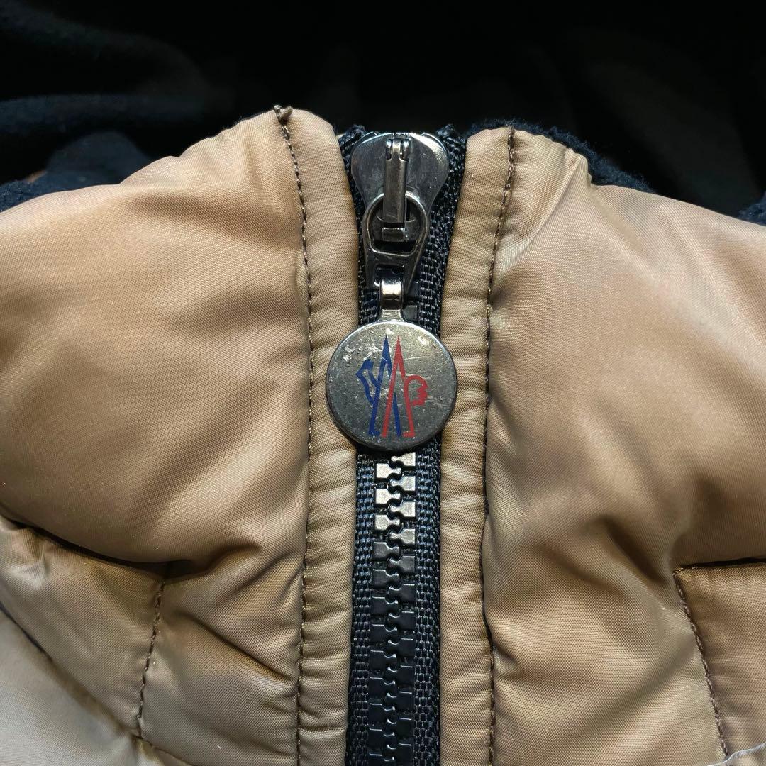 MONCLER モンクレール Basile バジーレマヤ 型 ダウンジャケット