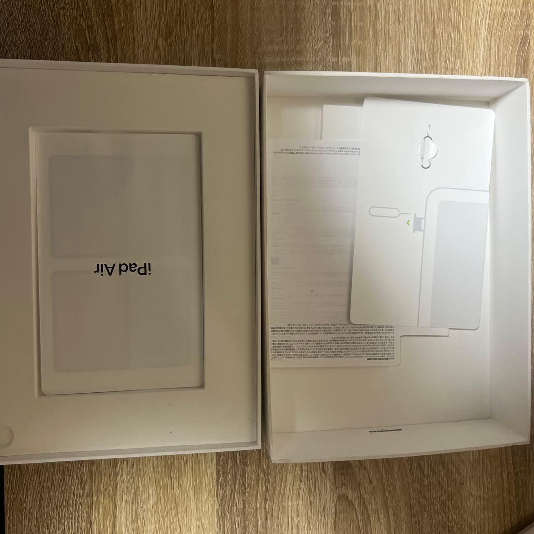 iPad Air 第5世代　11インチ　256GB シルバー 本体