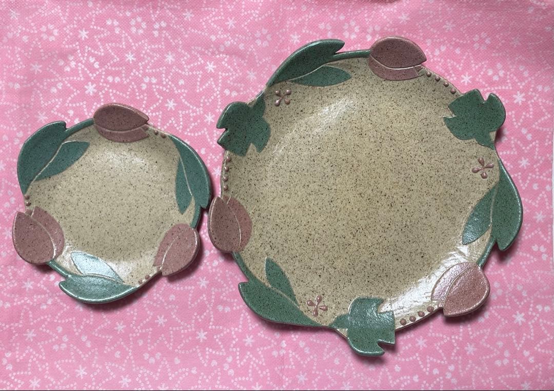 苔色工房　田中遼馬　大小各1セット　チューリップ　ミントグリーン・ピンク