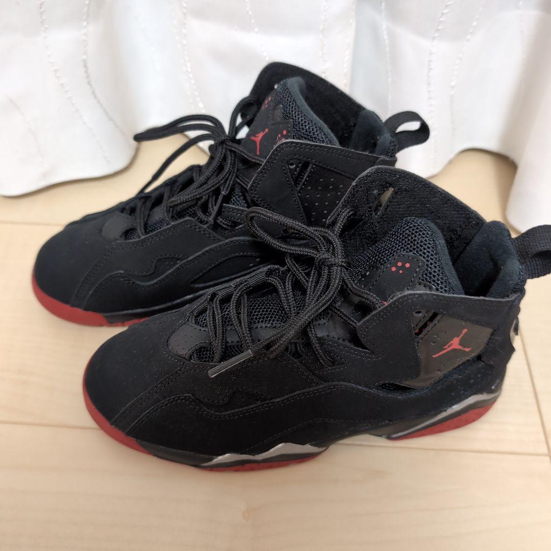 キッズ　エアジョーダン