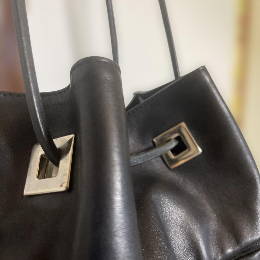 GUCCI ブラックレザー ハンドバッグ001-4046-2705SN