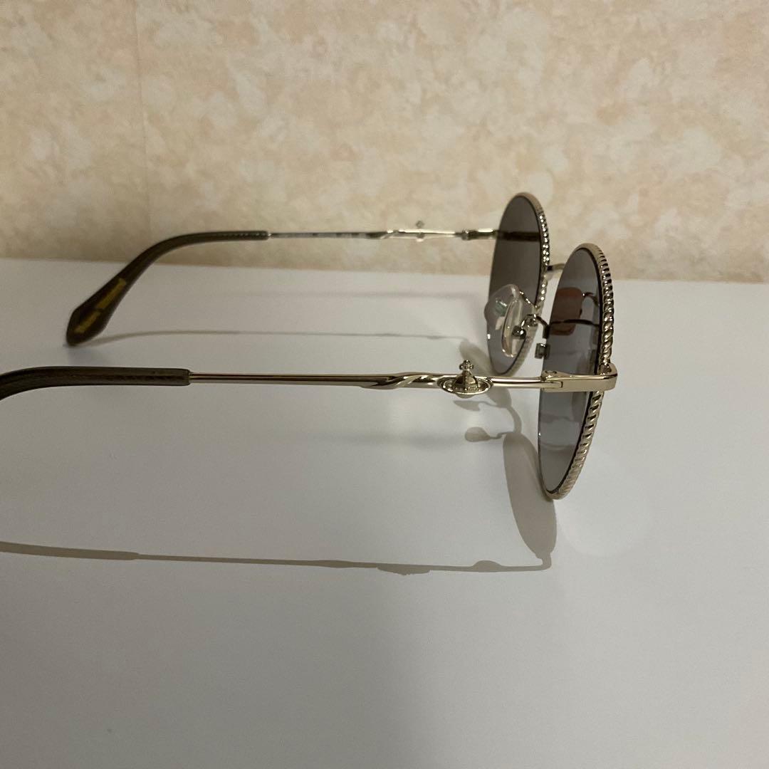 【美品・ケース付】ヴィヴィアンウエストウッド　サングラス