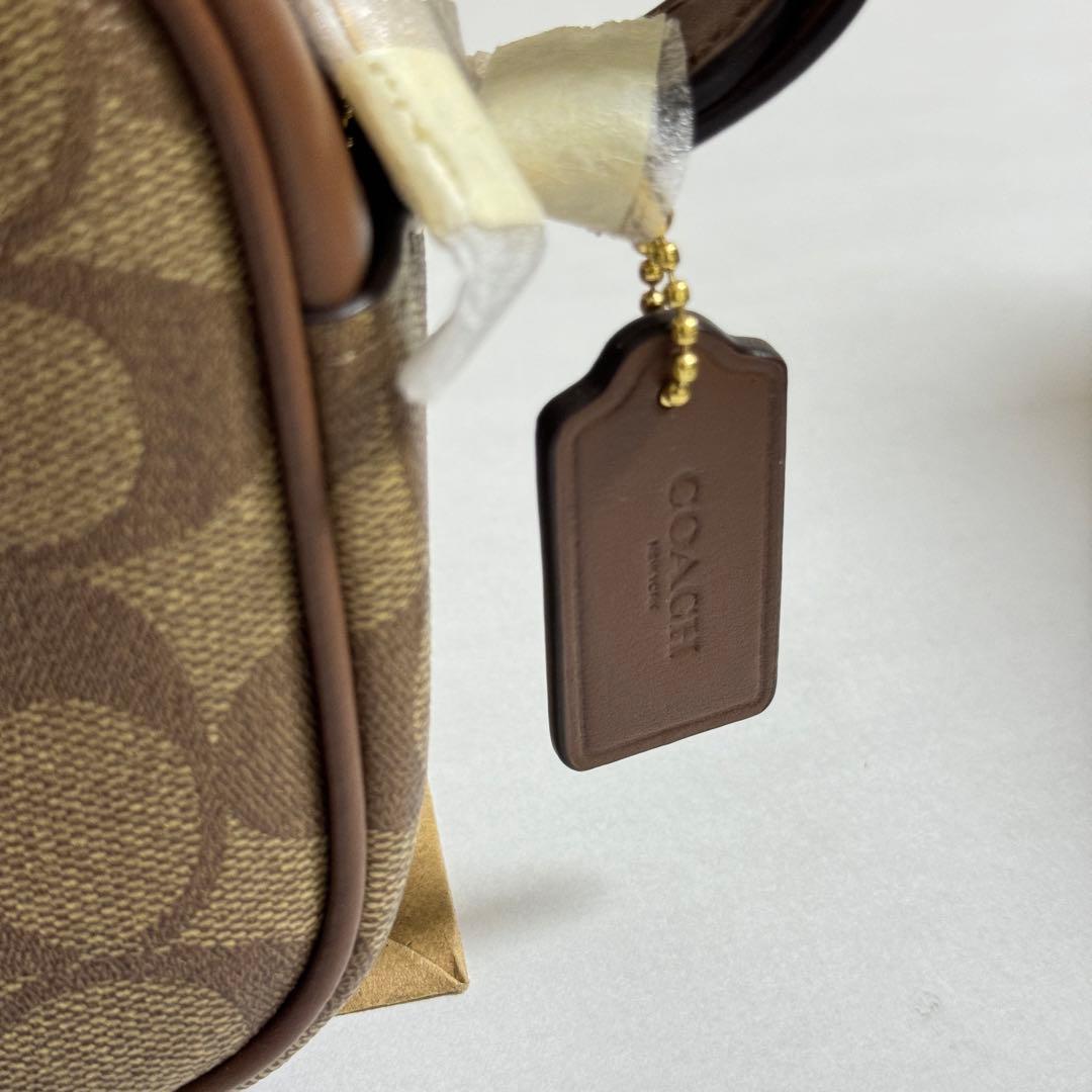 新品 COACH コーチ ベージュ ショルダーバッグ