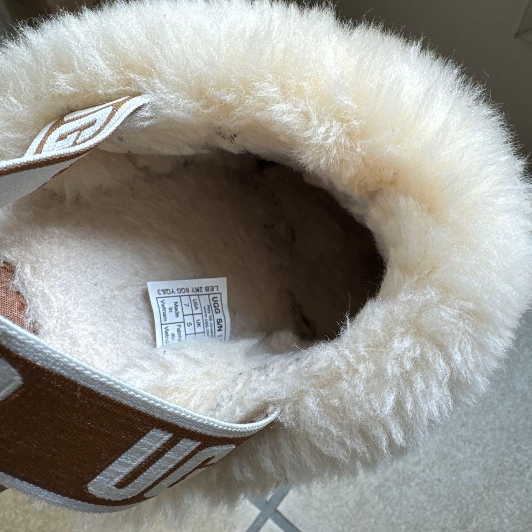 UGG FUNKETTE サンダル 24cm ブラウン