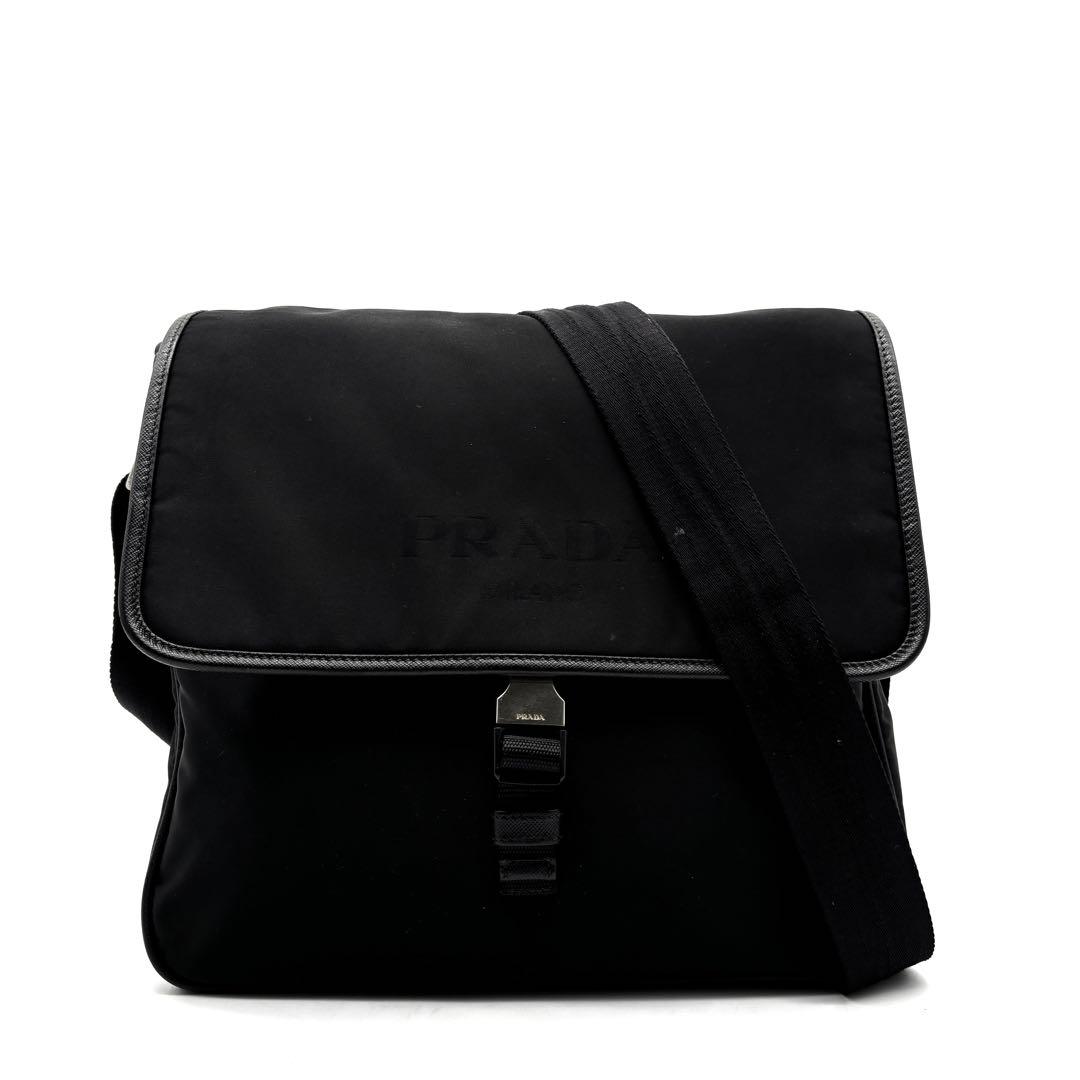 極美品 プラダ ショルダーバッグ フラップ 三角ロゴ 白タグ 斜め掛け ブラック