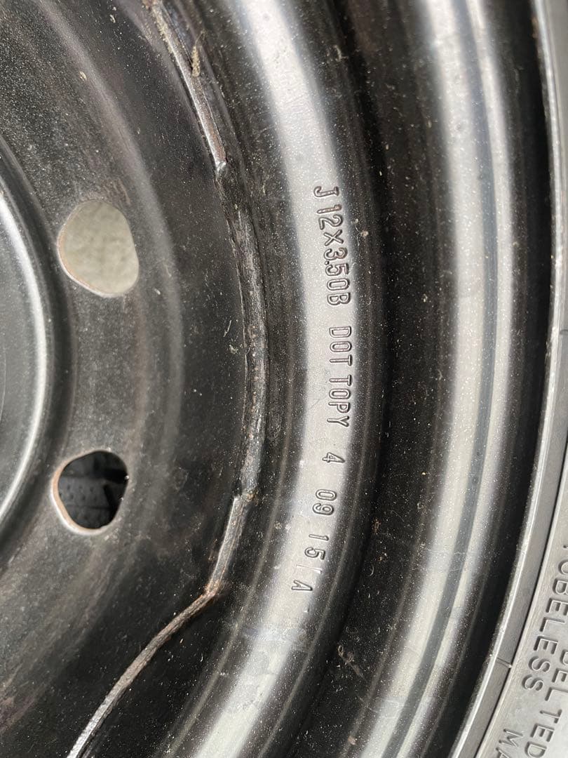 ダンロップ145/R12 12インチ スタッドレス