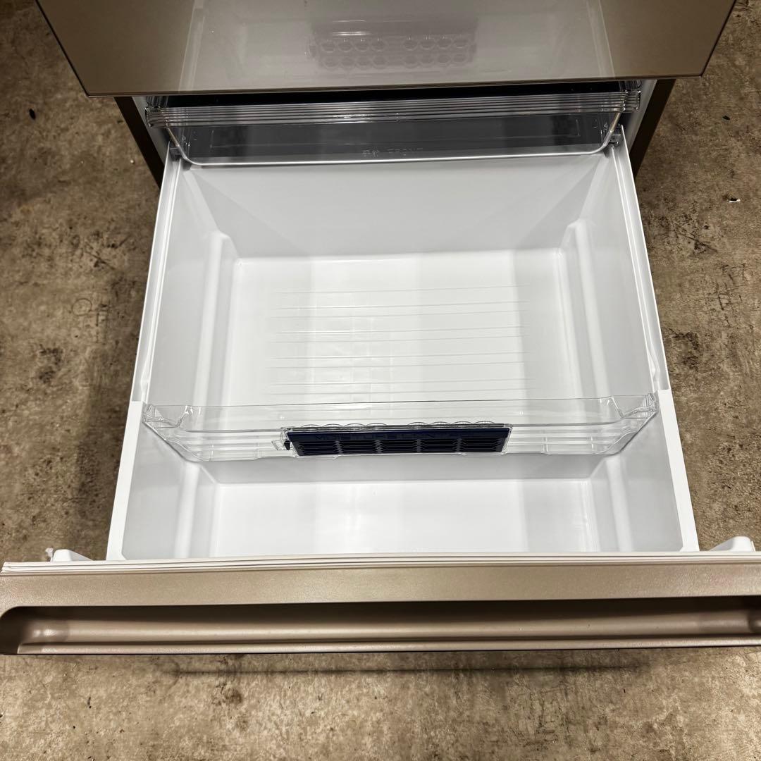 ハウル ！Panasonic 冷蔵庫 450L 5ドア 24年製