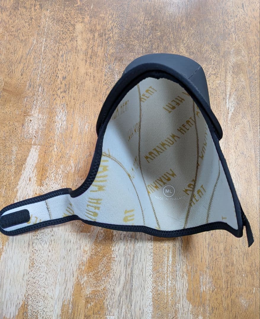 FELLOW ウェットスーツ　サーフキャップ・グローブ・ブーツセット