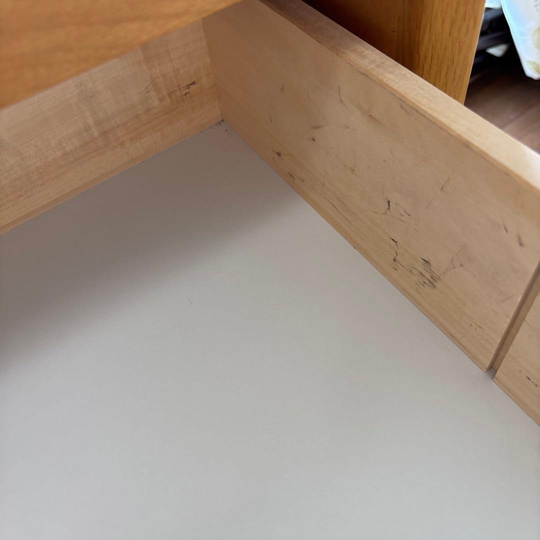 カリモク学習、机　　￼スパイオキッズ