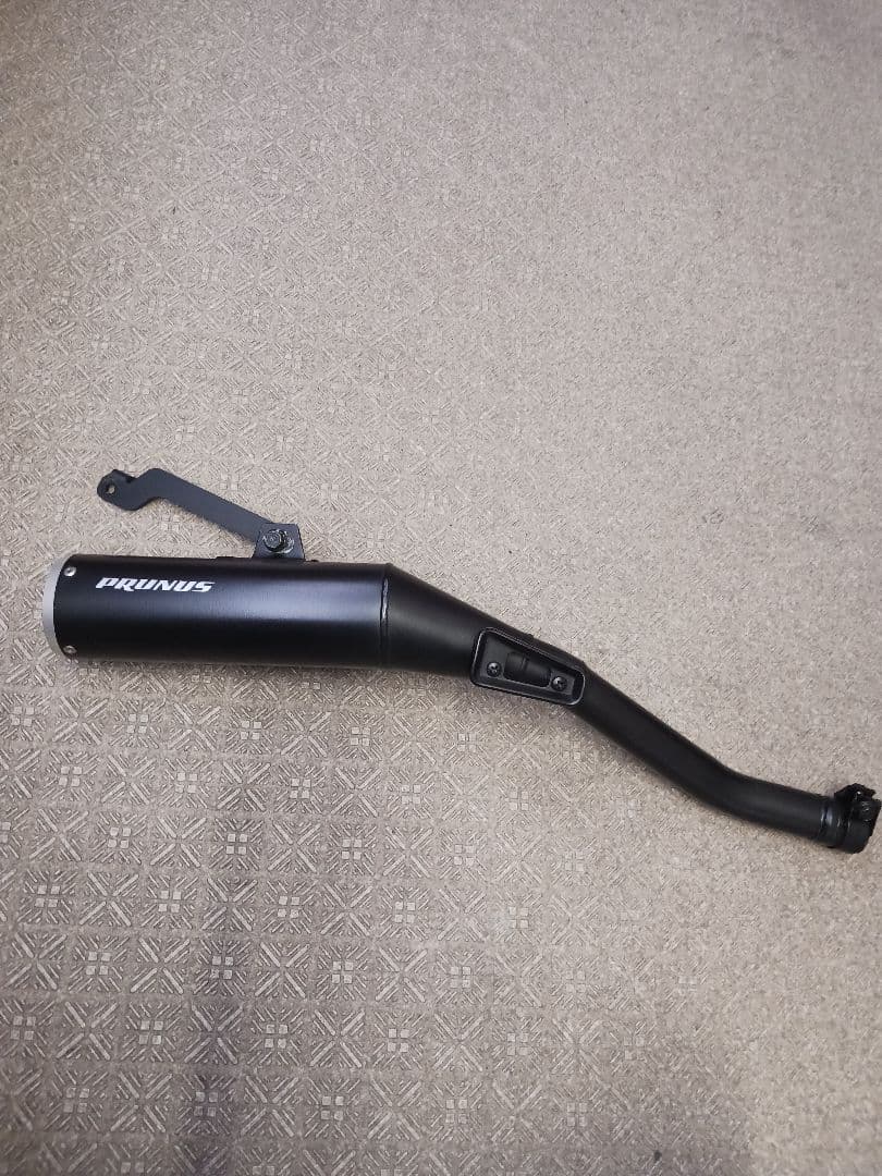 プラナス　スリップオンマフラー