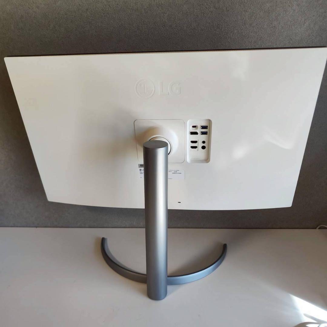 LG 31.5インチ 4Kディスプレイ 32UP550-W Type-C
