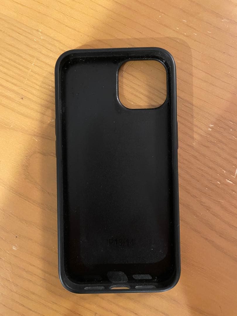 マルジェラiPhoneカバー13対応