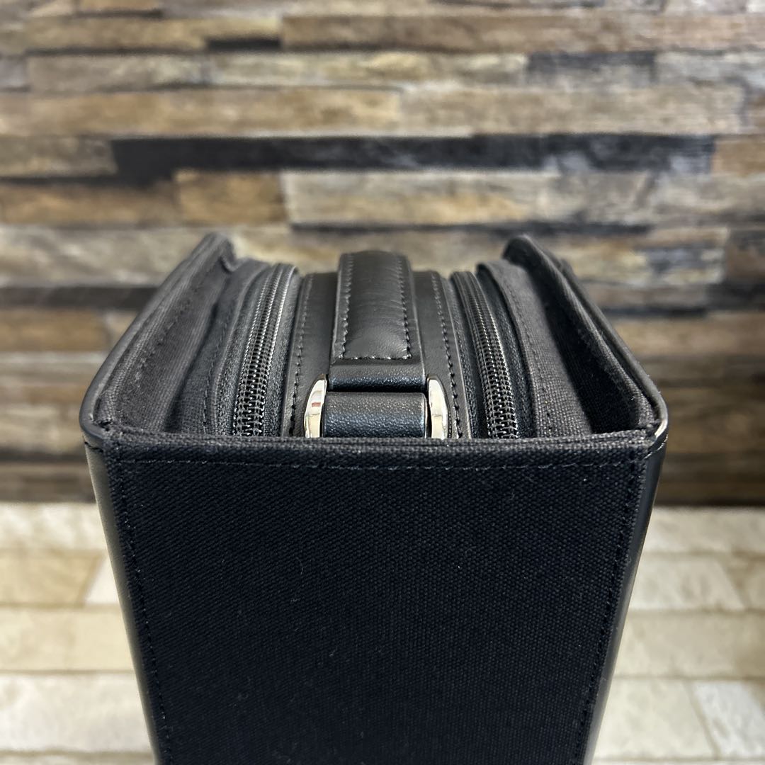 CASTELBAJAC カステルバジャック セカンドバッグ 本革 黒　美品