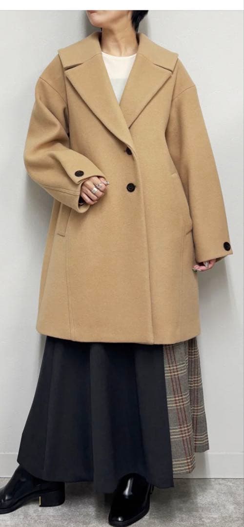 ベージュ ウールチェスターコート