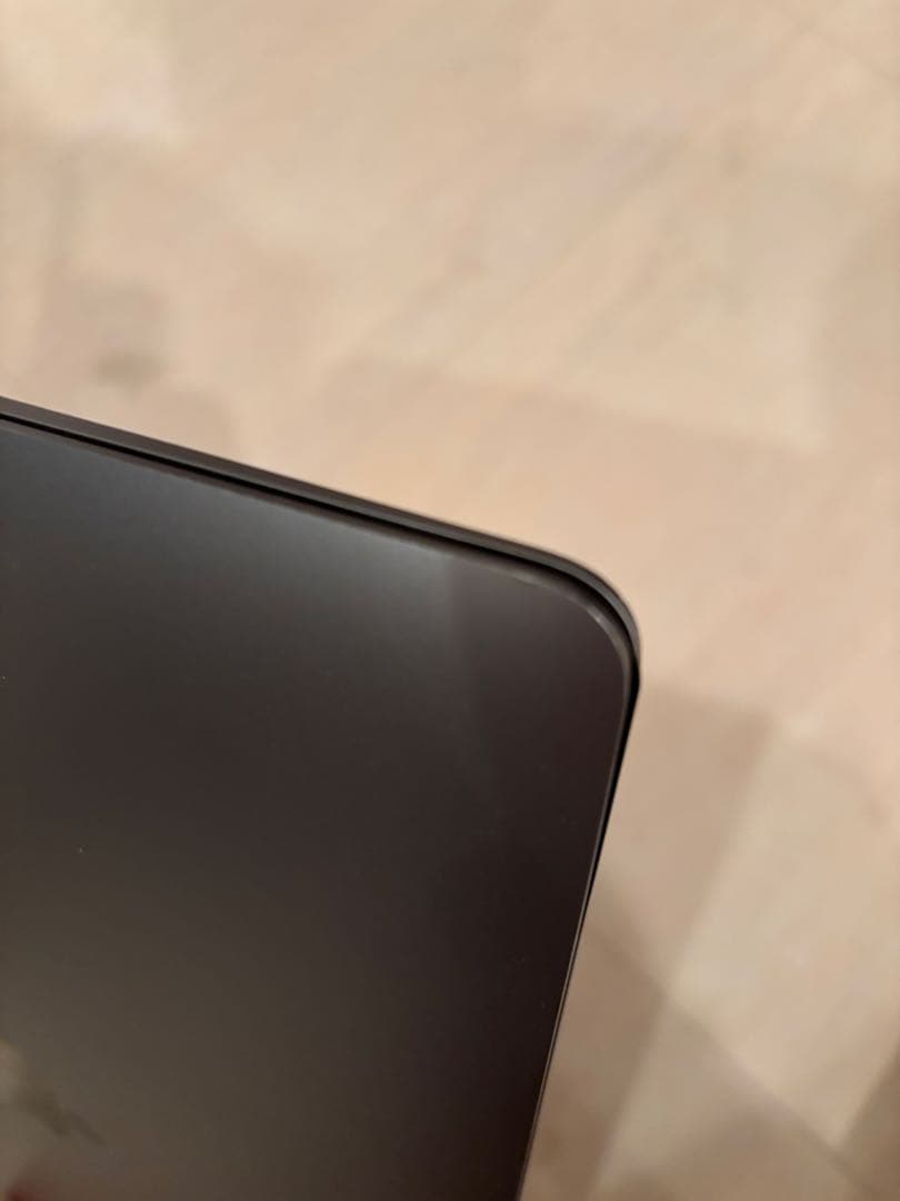 su MacBook Air M1 2020 覗き見防止フィルター付