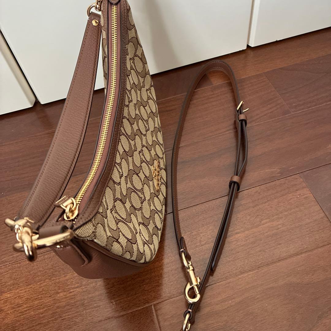 [値下][美品]COACHシグネチャーシーcスモールバッグ2way