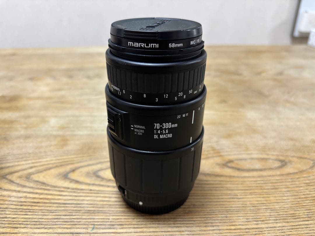 ★ Nikon D3100 デジタル一眼レフ レンズ3個セット ★ 付属品有り